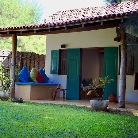 Palagama Beach Etalai Екстер'єр фото